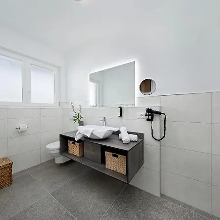 Appartement-Hotel Beatenhof Tirolo Exterior photo